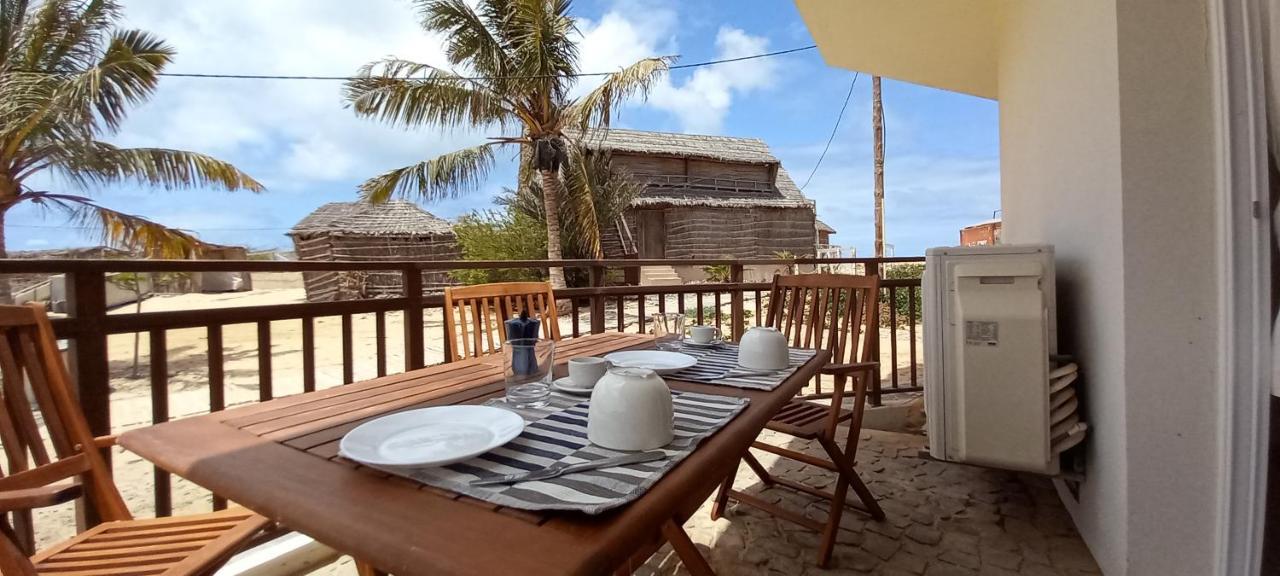 Katlantik Beach House Deluxe Сал-Рей Экстерьер фото
